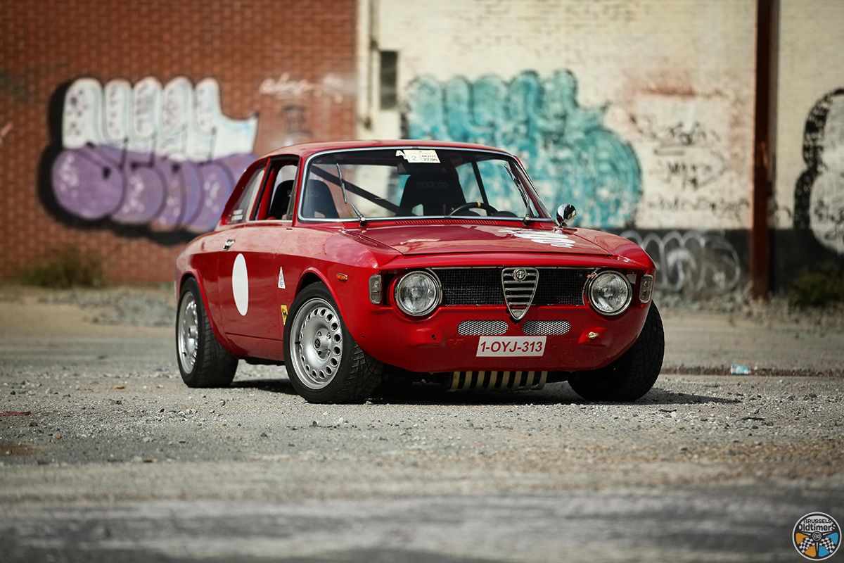 ALFA ROMEO GIULIA GT JUNIOR - SCALINO - Brussels Oldtimers